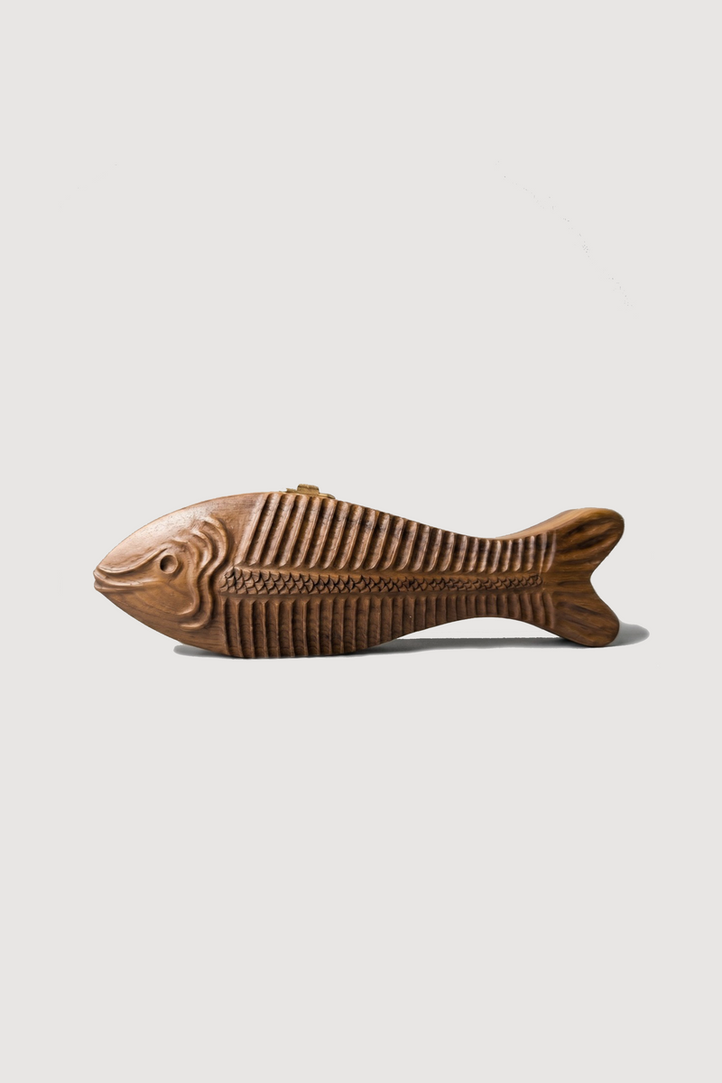 AMAN WALNUT CLUTCH