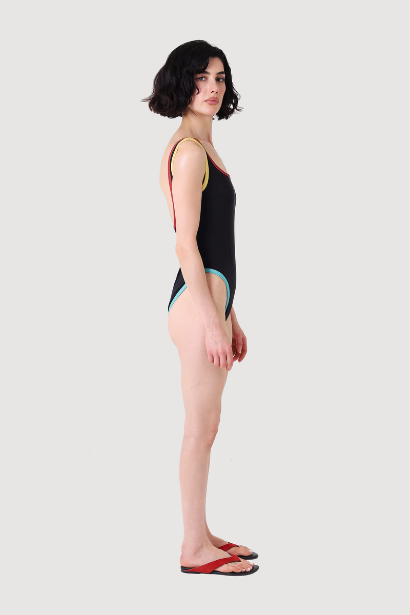 AZAR ONE PIECE
